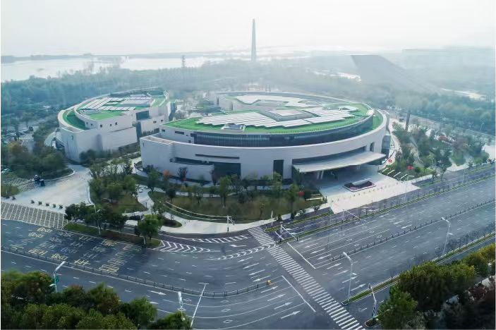 ���̰���